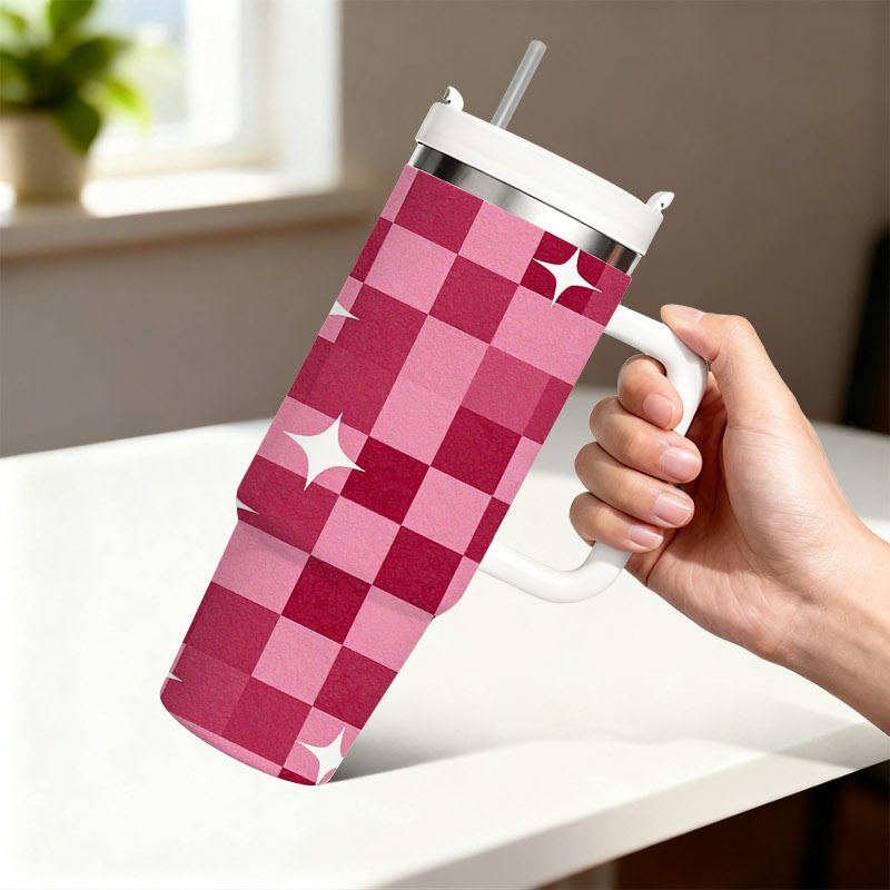 Sublimation Mug White - แก้วเก็บอุณหภูมิขนาด 40 ออนซ์ พร้อมหลอดและหูจับ, ลายตารางสีชมพูม่วงแดงและดาวขาว, แก้วซับลิเมชันแบบสองชั้น